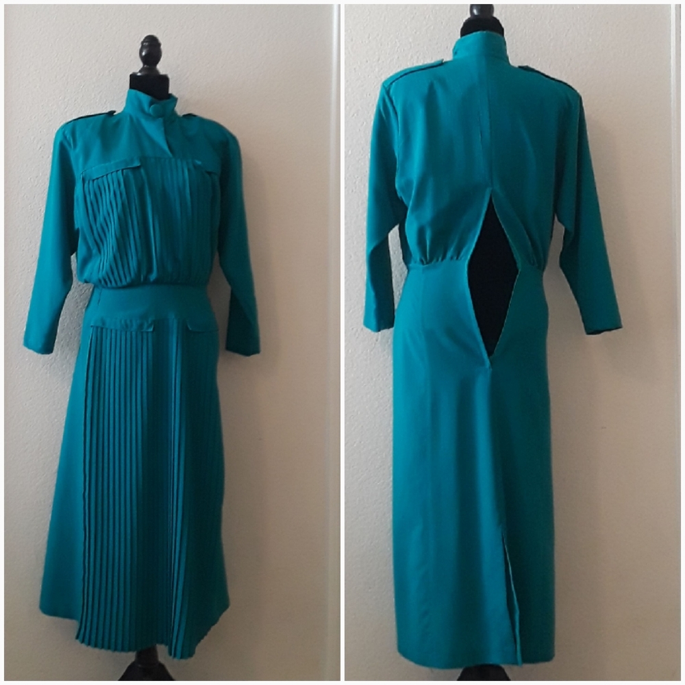 ✨Table Right Dress Size-8✨